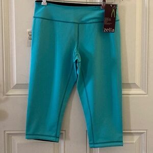 Zella Women's Live In Fit Capri Pants/Reversible Turquoise to Black/M/NWT!